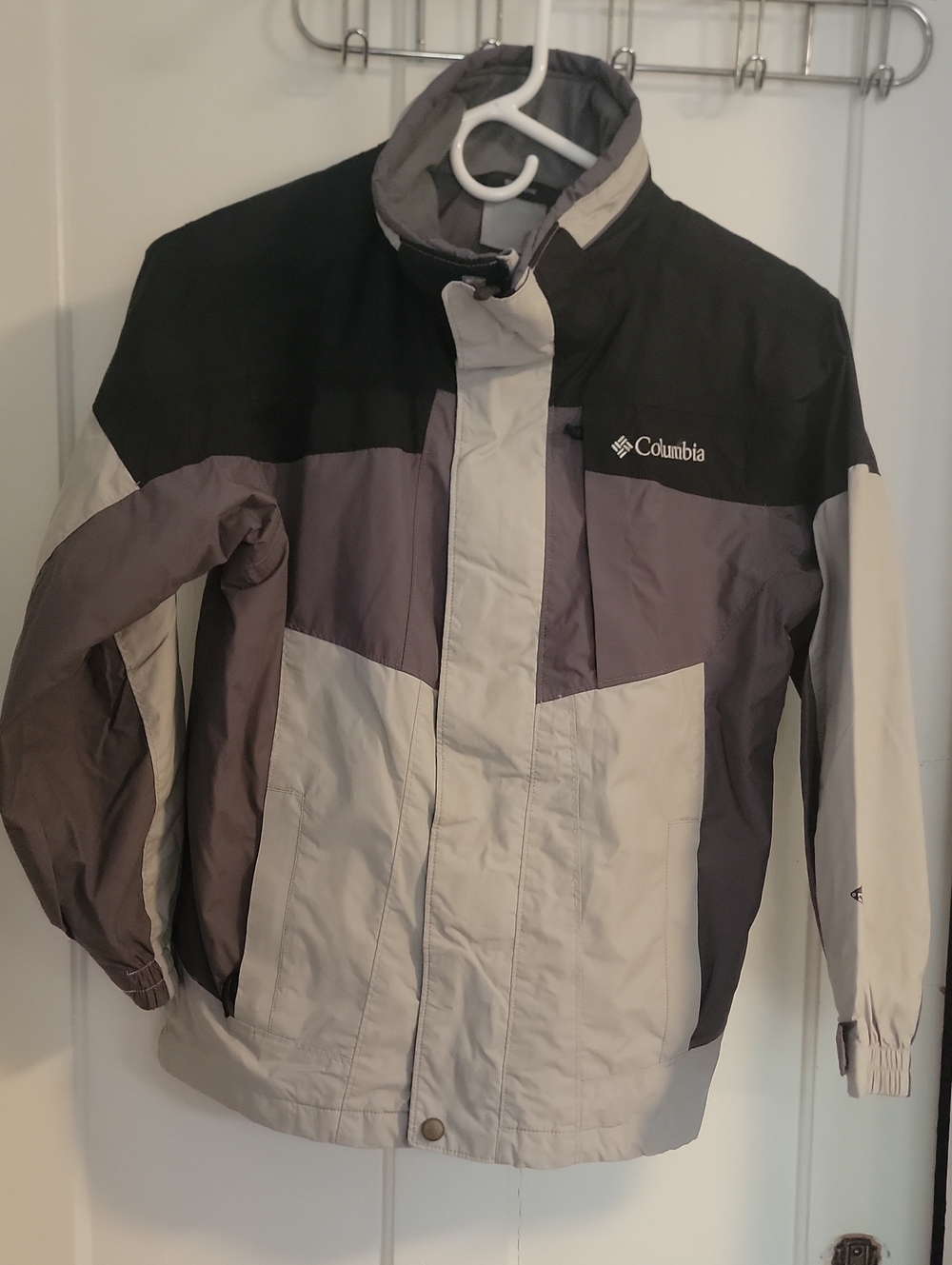Columbia Black, Gray & Light Gray Colorblock Ski Jacket